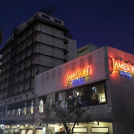 Cresta Jameson Hotel Harare Buitenkant foto